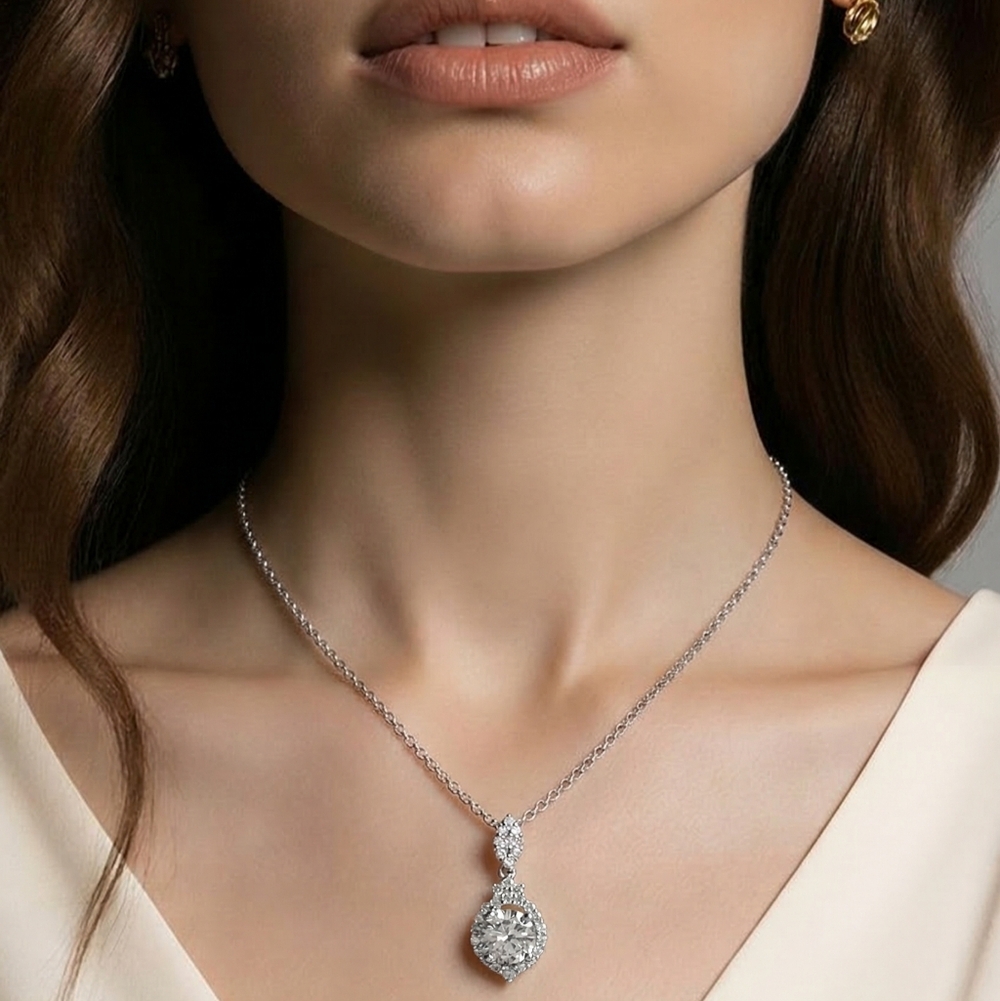 Sterling silver CZ halo pendant necklace 🆕